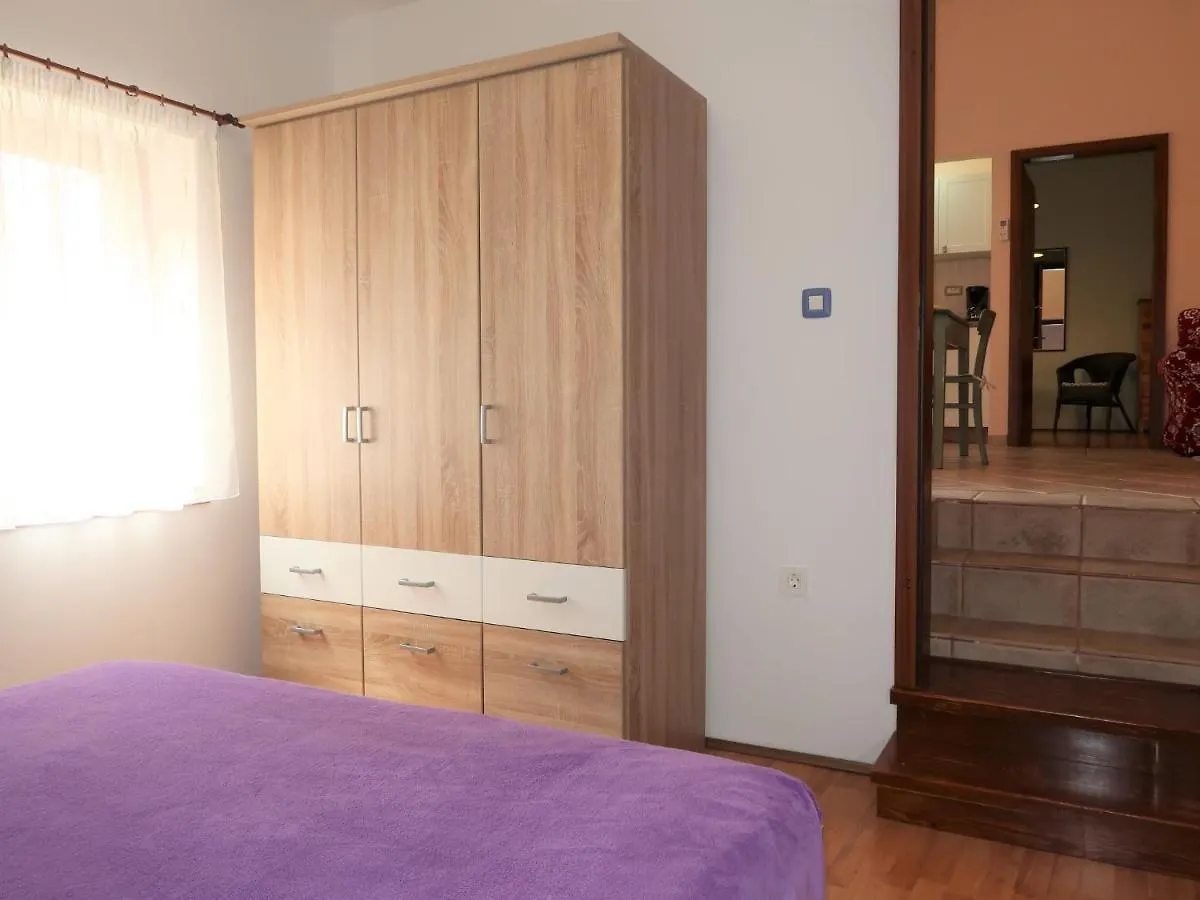 Holiday Home Milva - Lbn375 By Interhome Krnica